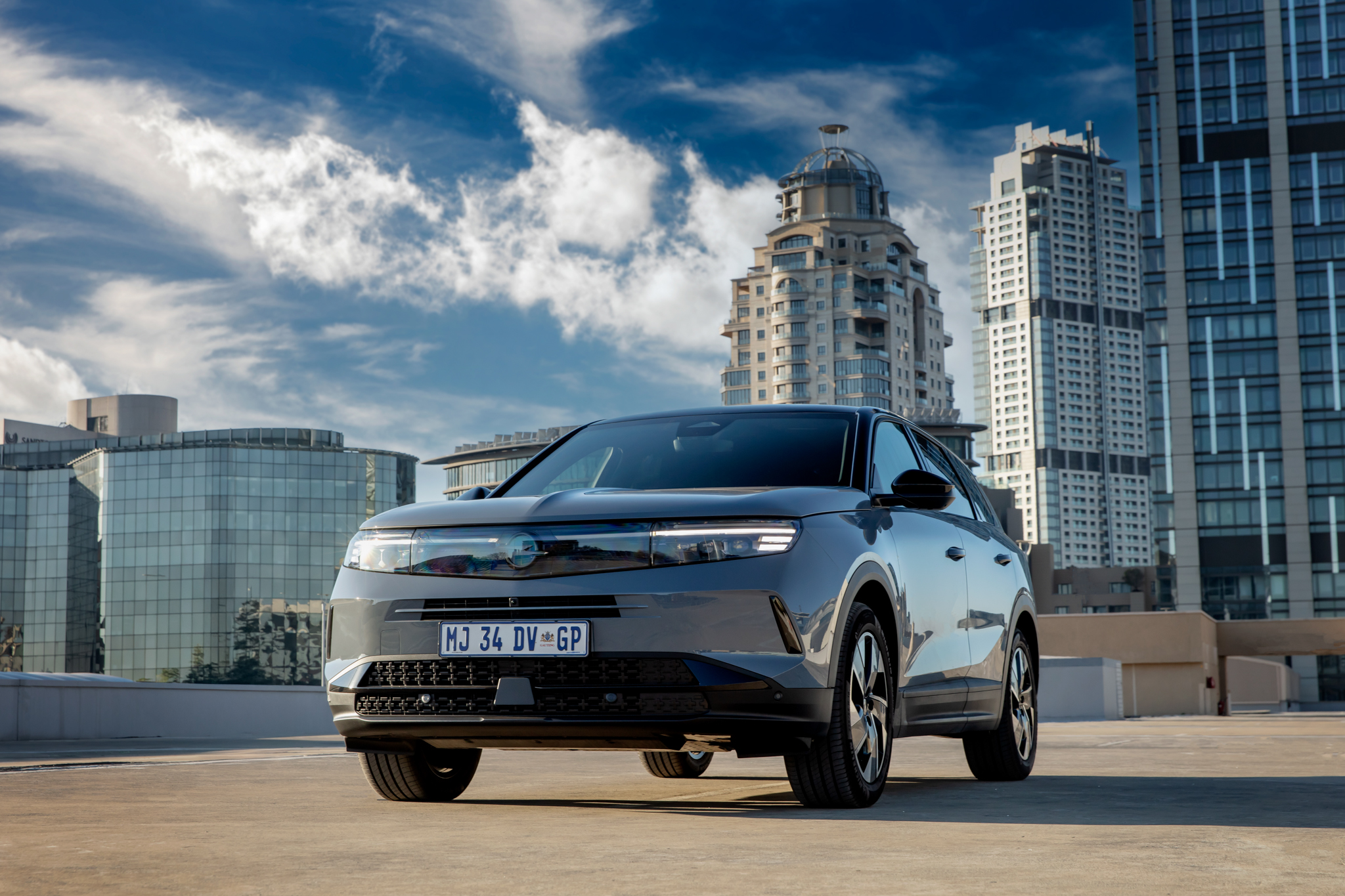 Opel Grandland lands prestigious TopGear award